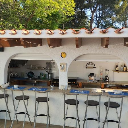 El Romarel Bed & Breakfast L'Alfas del Pi Exterior photo