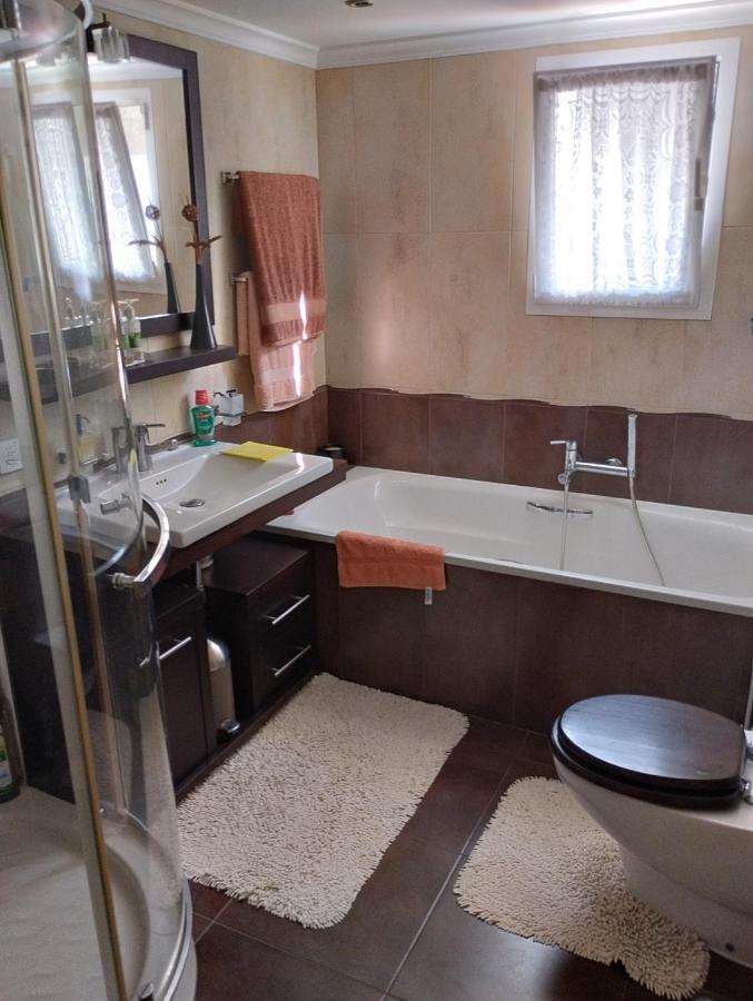 El Romarel Bed & Breakfast L'Alfas del Pi Exterior photo