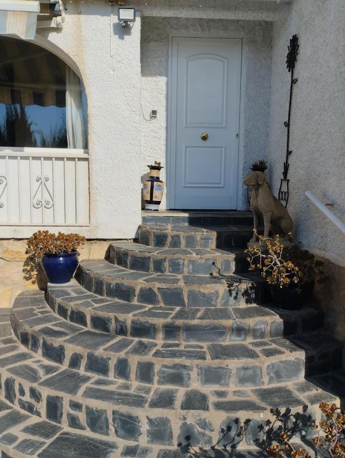 El Romarel Bed & Breakfast L'Alfas del Pi Exterior photo